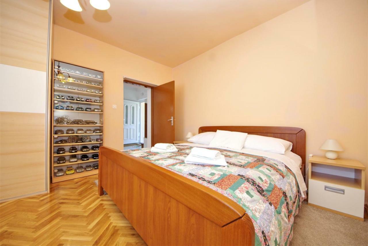 Olive Garden Apartment *